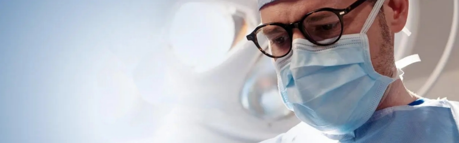 <strong>誠(chéng)信高效、資質(zhì)代辦</strong>